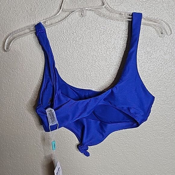 NWT Heat Medium Blue Ribbed knotted Tie Front scoop bikini top - Picture 2 of 4